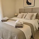 Superior Golf And Penthouse In Costa Del Sol Estepona